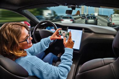 Guida autonoma più sicura in auto c’è il Mucca