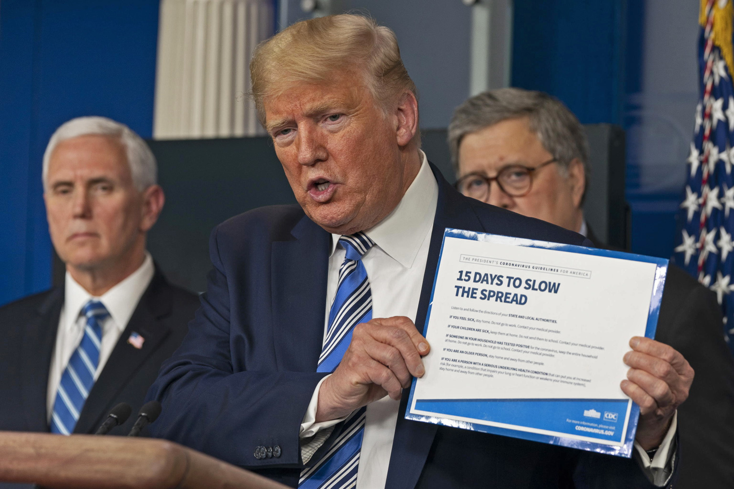 Trump all’attacco del Covid-19 e di Biden Trump all’attacco del Covid-19 e di Biden