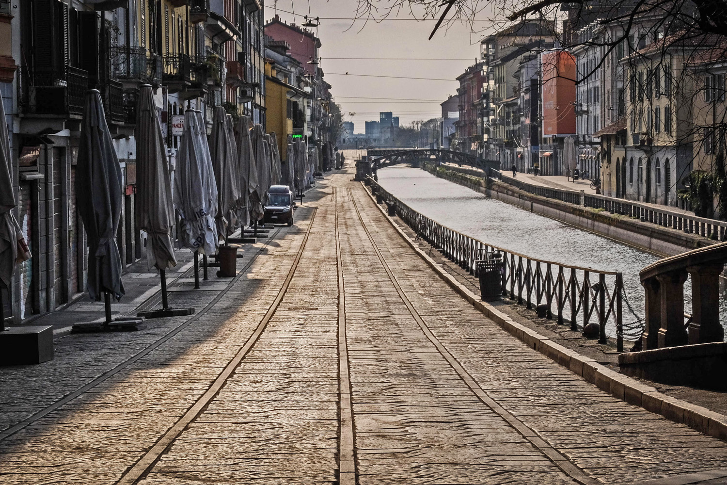 Il Coronavirus abbatte traffico e inquinamento: i dati Il Coronavirus abbatte traffico e inquinamento: i dati