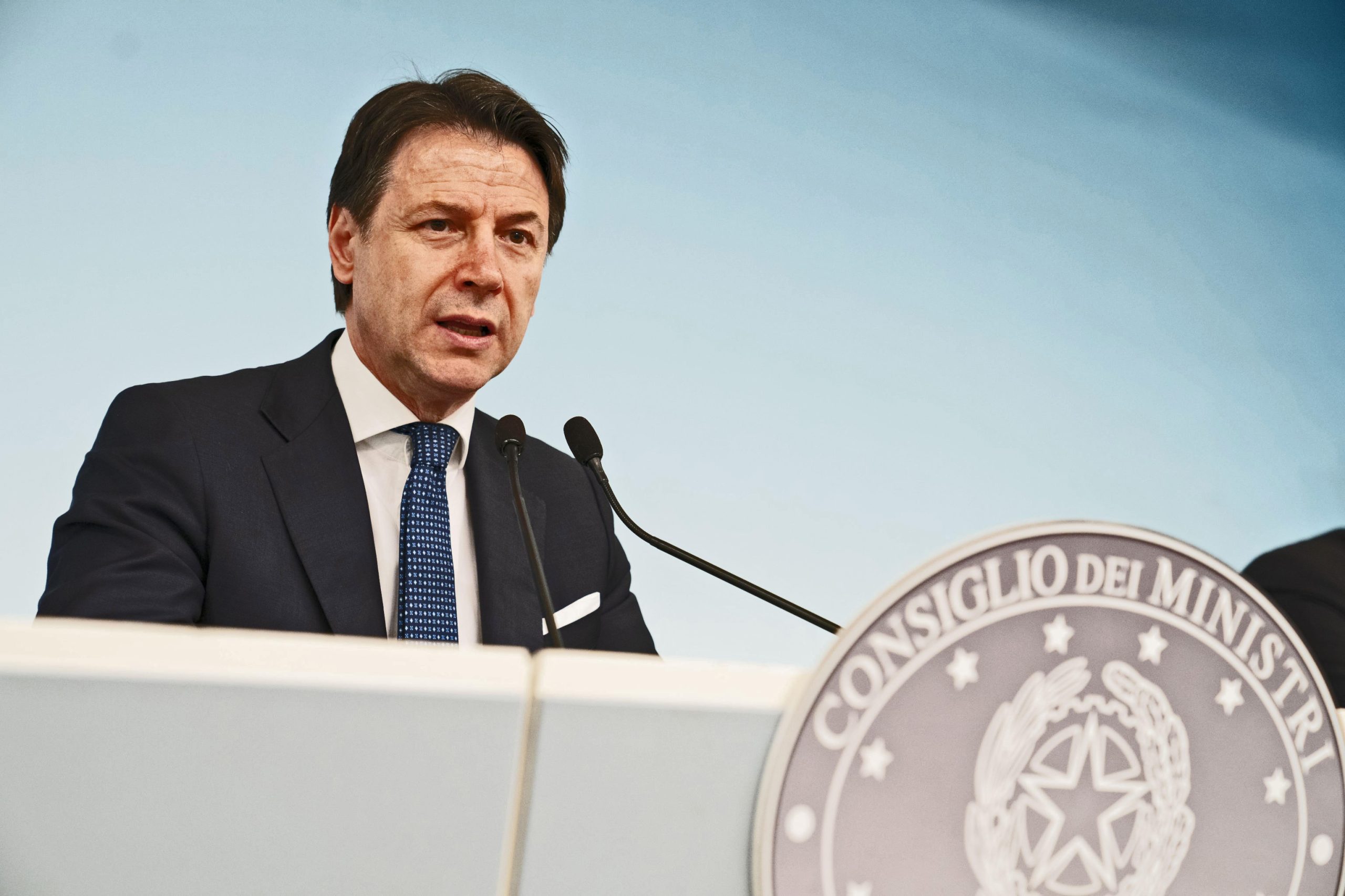 Mascherine, fisco e zone rosse. Il governo ha tradito il Nord Mascherine, fisco e zone rosse. Il governo ha tradito il Nord