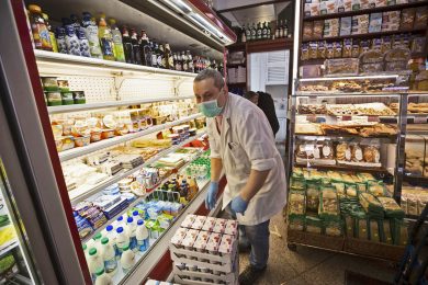 Il Governo mette 25 mld contro il virus