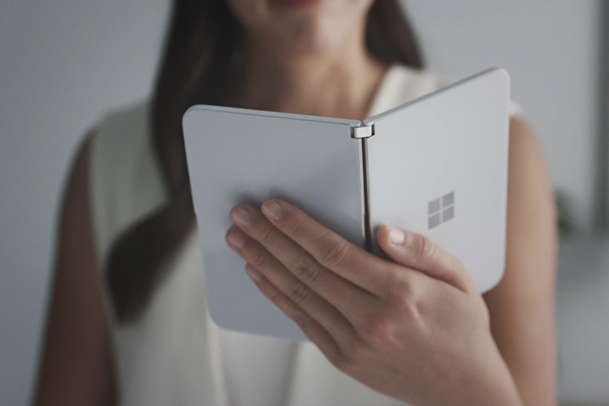 Galleria foto 'Il lato snob degli smartphone pieghevoli' - foto 5