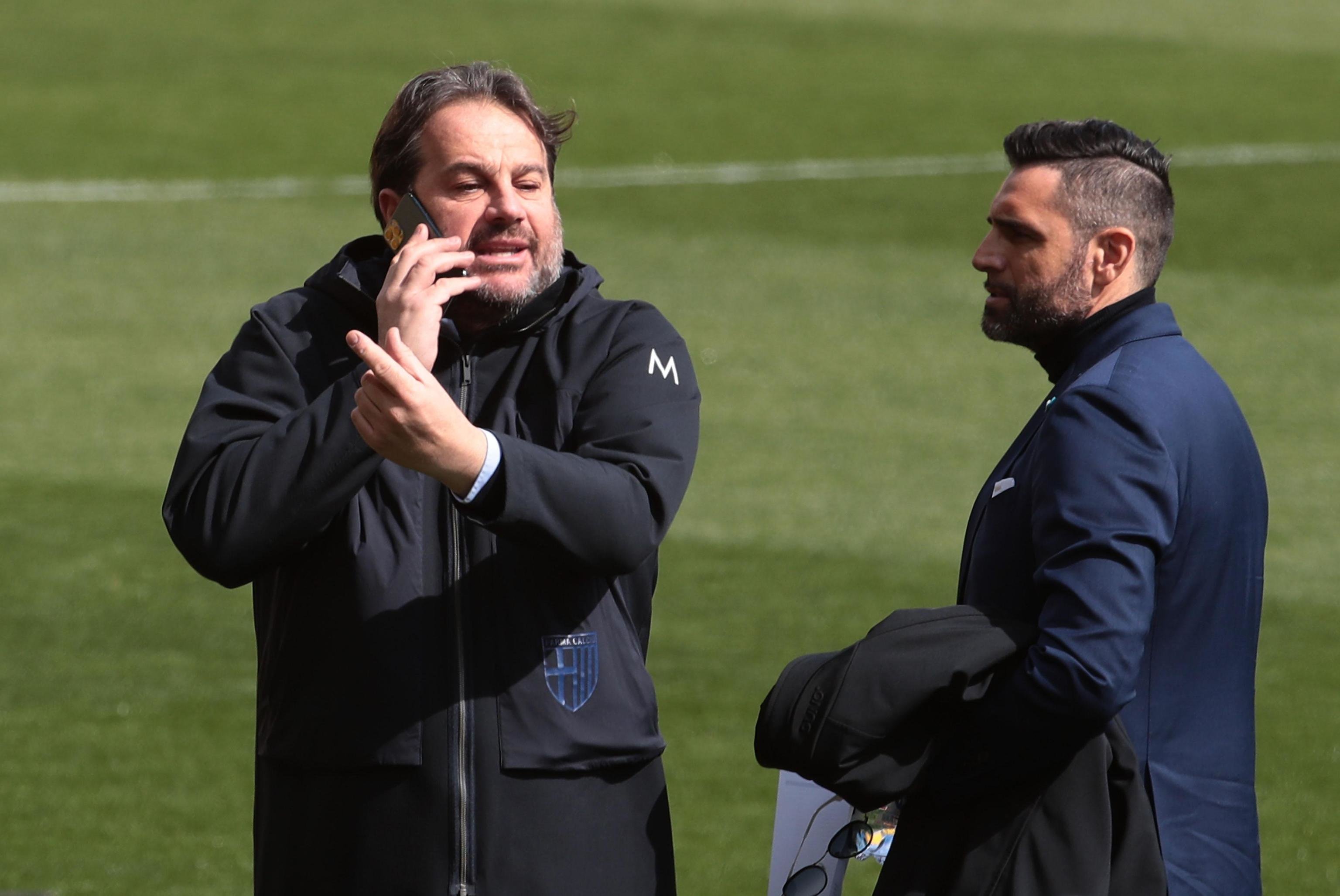 Parma-Spal: i giocatori si rifiutano di giocare (ma poi cedono)