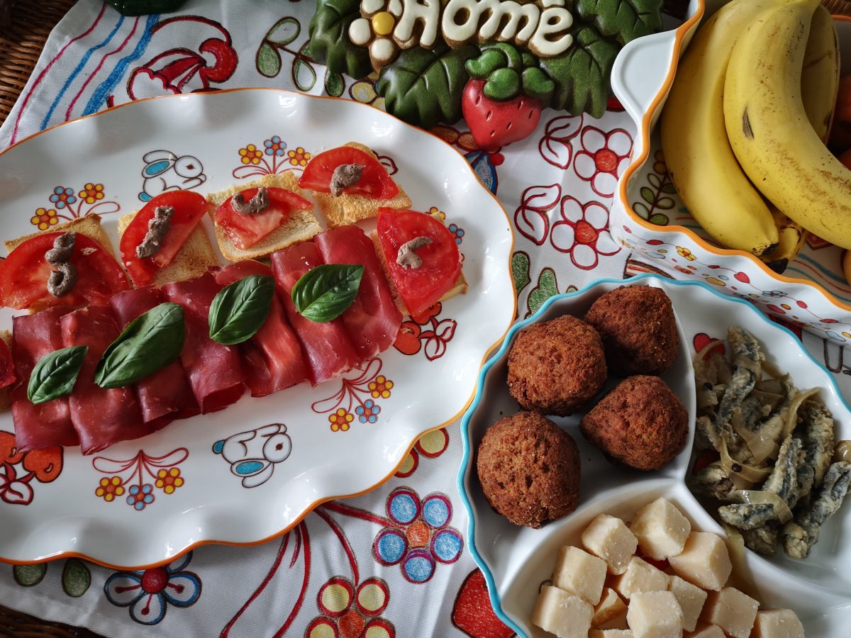 Galleria foto 'Come allestire il pic nic del 1 maggio, a casa, con stile' - foto 7