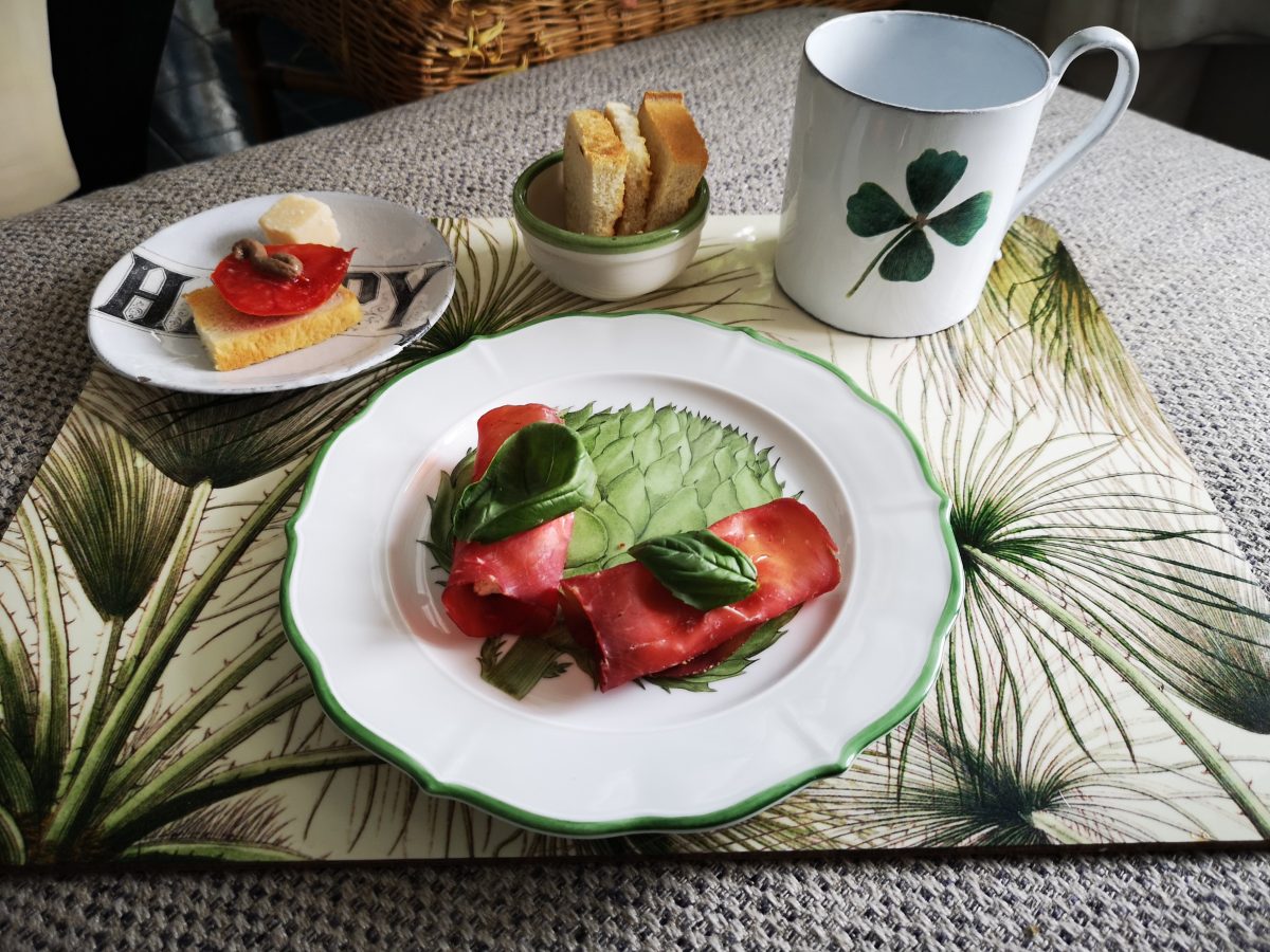 Galleria foto 'Come allestire il pic nic del 1 maggio, a casa, con stile' - foto 2