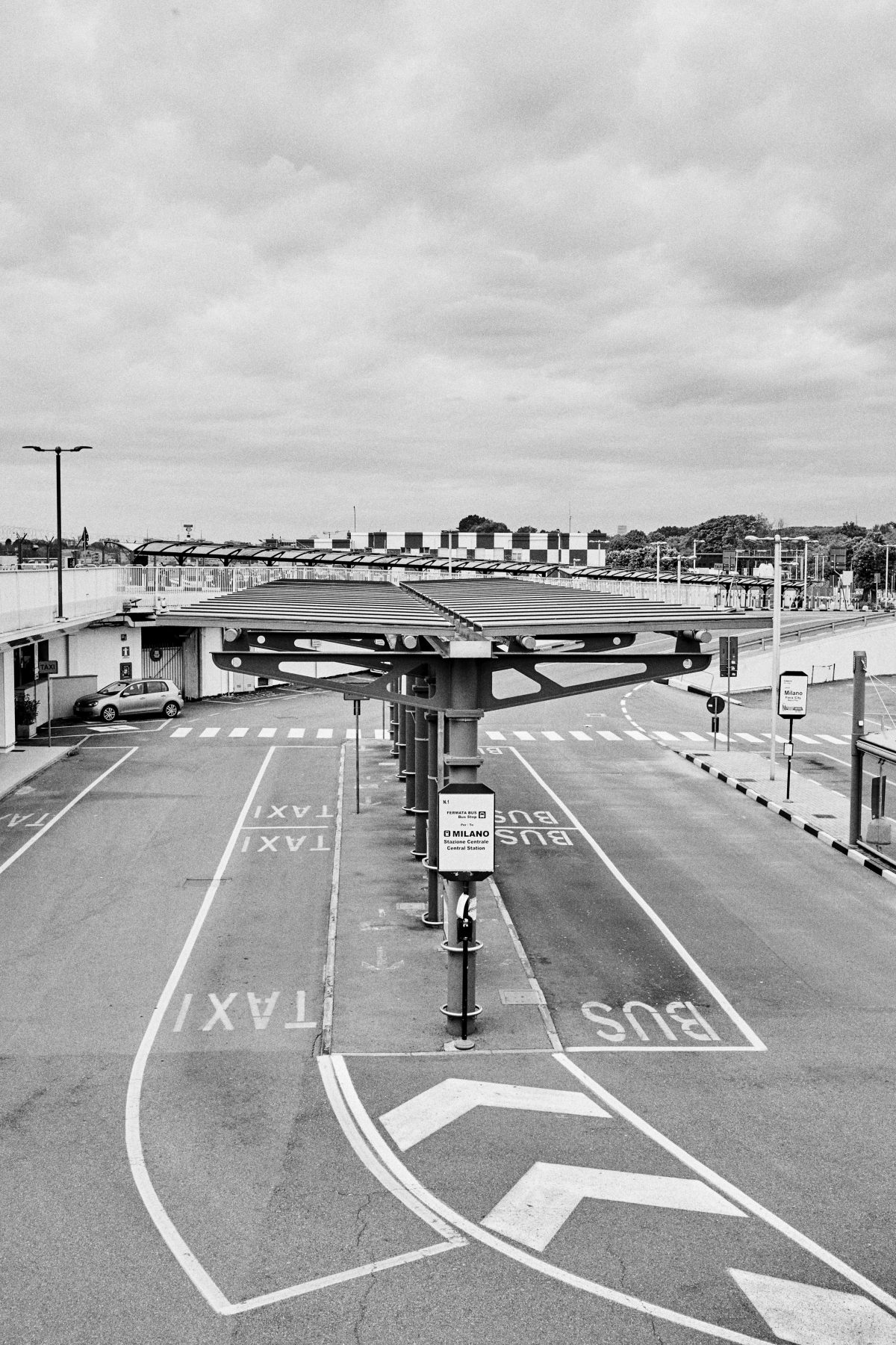 Galleria foto 'Cieli chiusi: il nuovo 11 settembre degli aeroporti' - foto 15