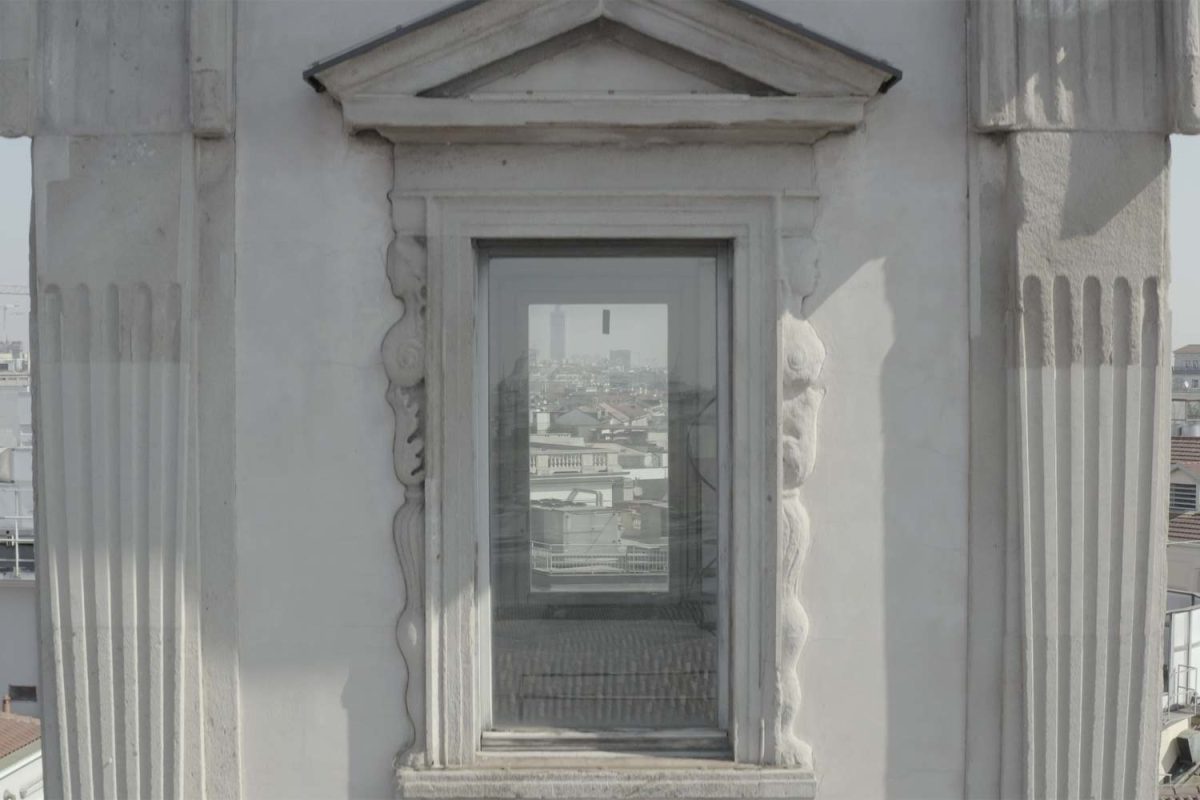 Coronavirus: la Milano del lockdown vista dall’alto e dagli occhi delle sue statue – Video Coronavirus: la Milano del lockdown vista dall’alto e dagli occhi delle sue statue – Video