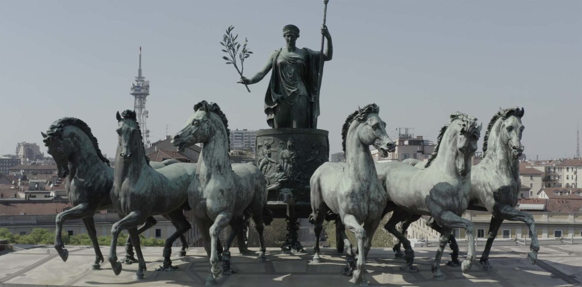 Coronavirus: la Milano del lockdown vista dall’alto e dagli occhi delle sue statue – Video Coronavirus: la Milano del lockdown vista dall’alto e dagli occhi delle sue statue – Video