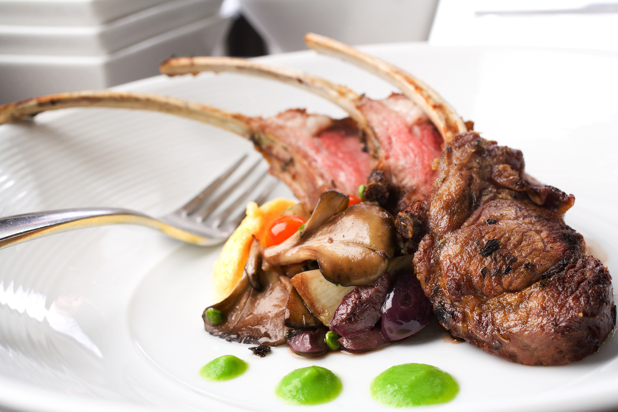 Cuciniamo insieme: agnello con fungo ferlengo Cuciniamo insieme: agnello con fungo ferlengo