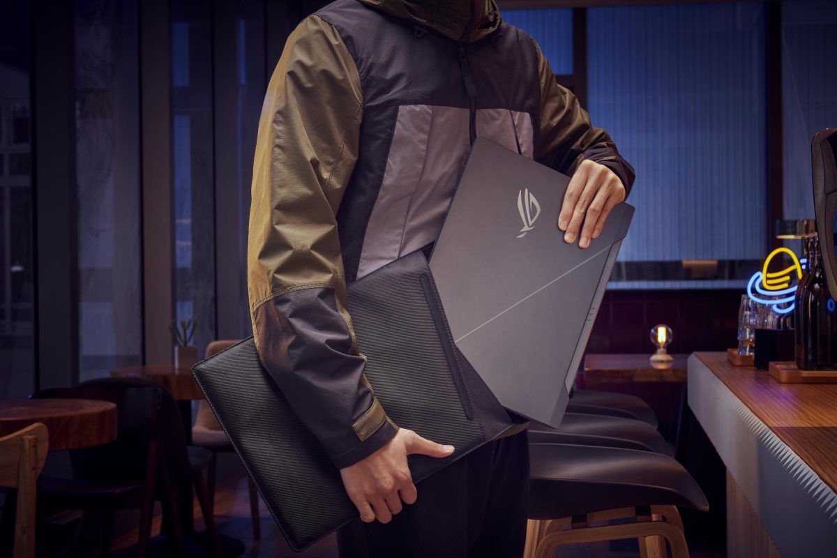 Galleria foto 'Zephyrus Duo 15, l’ultimo arrivato Asus è il re dei computer per il gaming' - foto 2