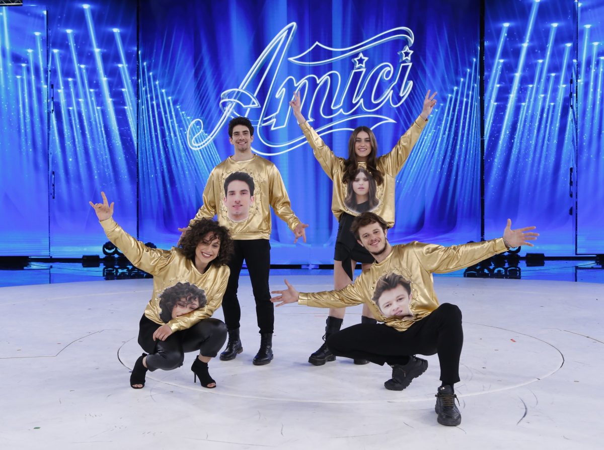 Galleria foto 'Amici 19: tutto sulla finale del talent di Maria De Filippi' - foto 10