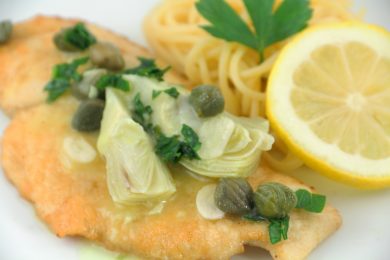 Cuciniamo insieme: scaloppine saporose ai carciofi (e acciughe)