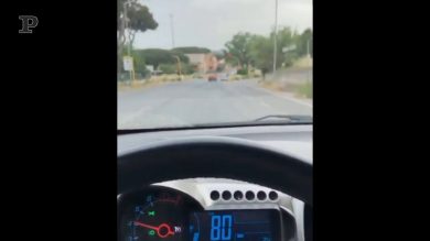 “Ho preso il muro fratelli”, lo schianto in diretta del rapper romano