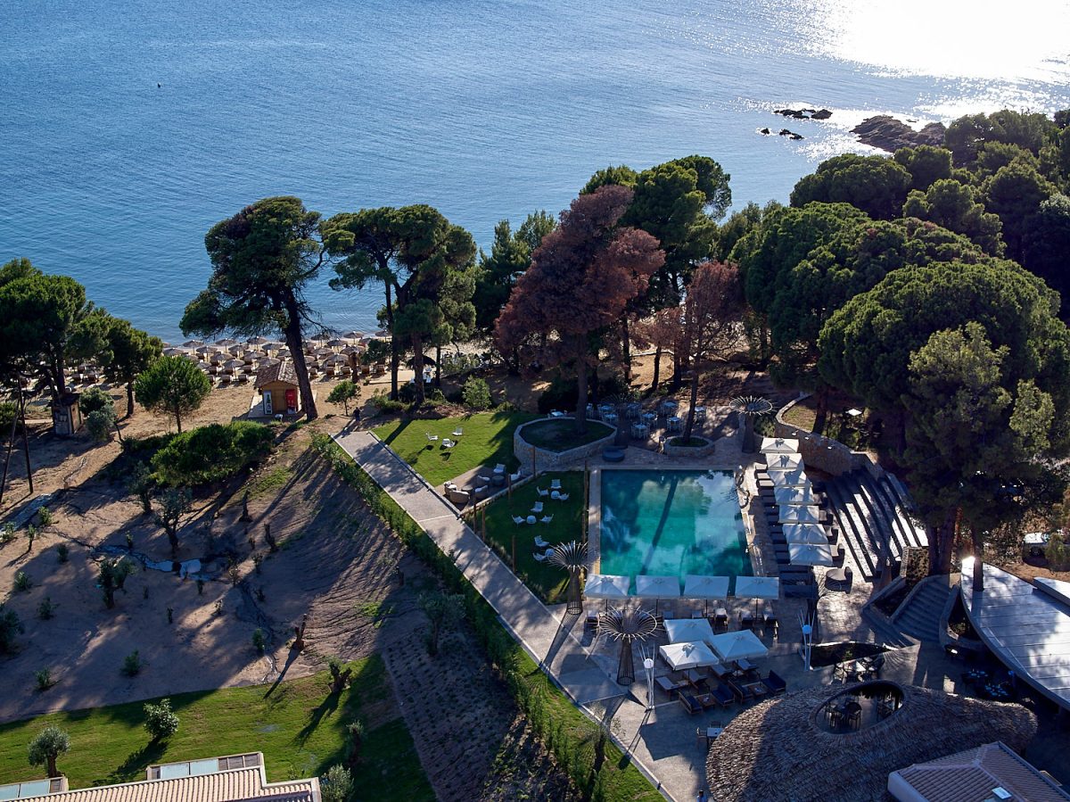 Galleria foto 'Dall’1 luglio l’hotel Elivi riapre al turismo senza paura del Covid-19' - foto 18