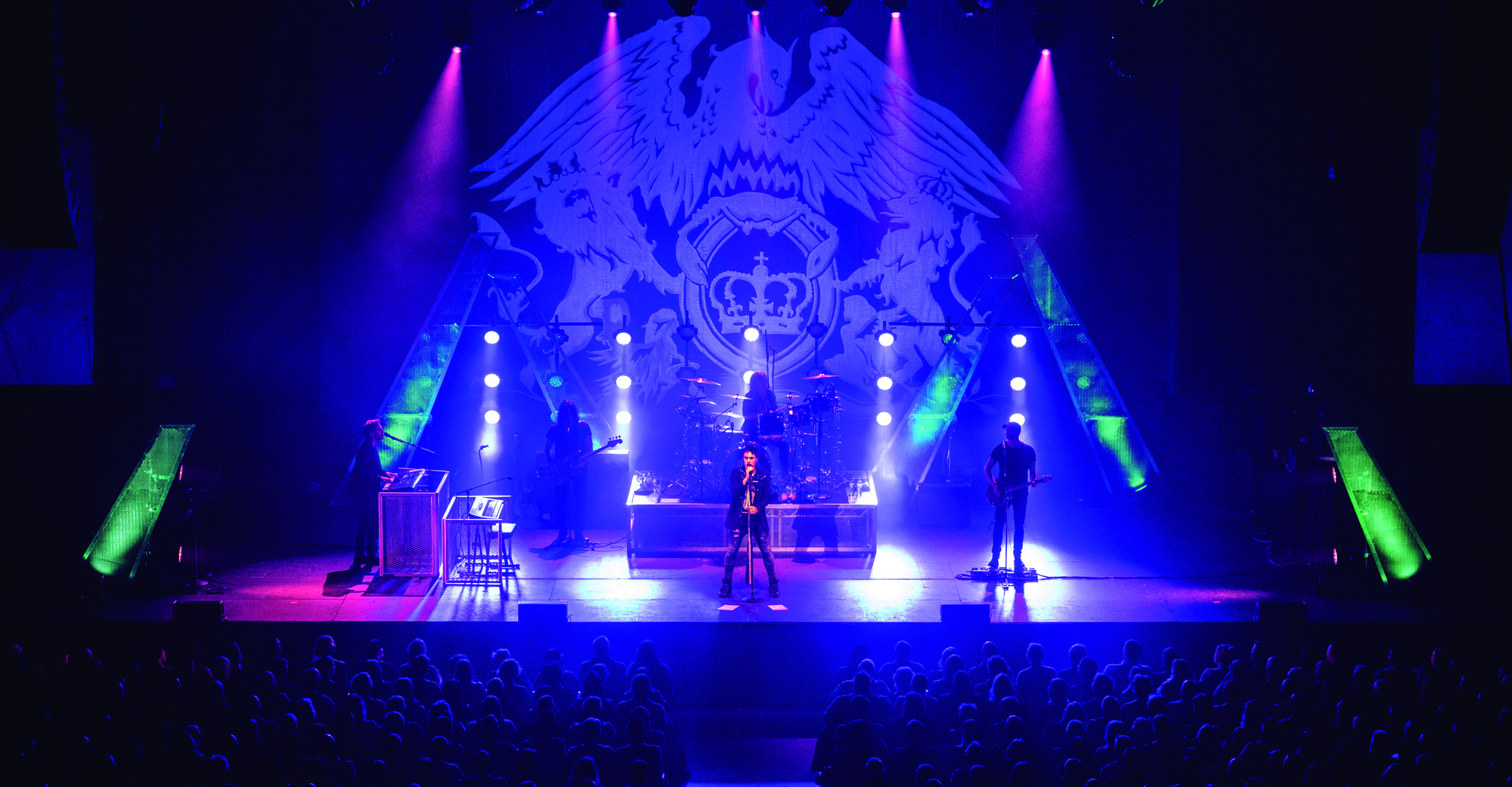 Siamo gli avatar delle «regine» Siamo gli avatar delle «regine»