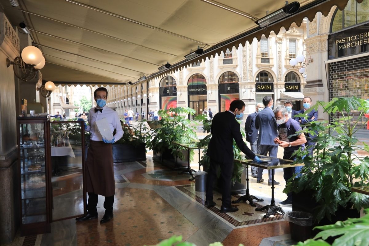 Galleria foto 'Fase 2: il racconto in fotografie della prima giornata di riapertura' - foto 2