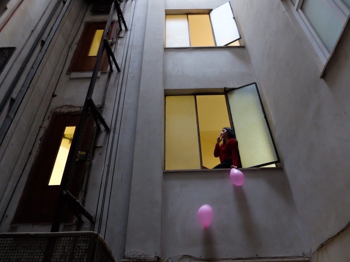 Galleria foto 'Il Mondo non si è fermato mai un momento: una mostra delivery' - foto 4