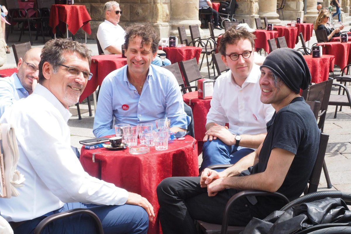 Galleria foto 'È morto Ezio Bosso, il pianista che emozionava con musica e parole' - foto 3