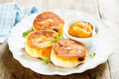 Cuciniamo insieme: Bigné di albicocche