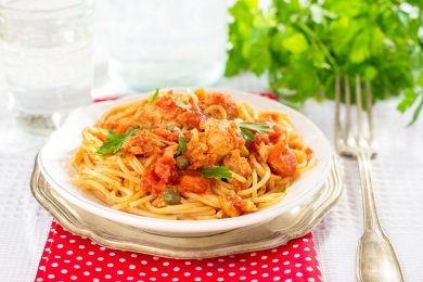 Cuciniamo insieme: spaghetti al ragù di cernia