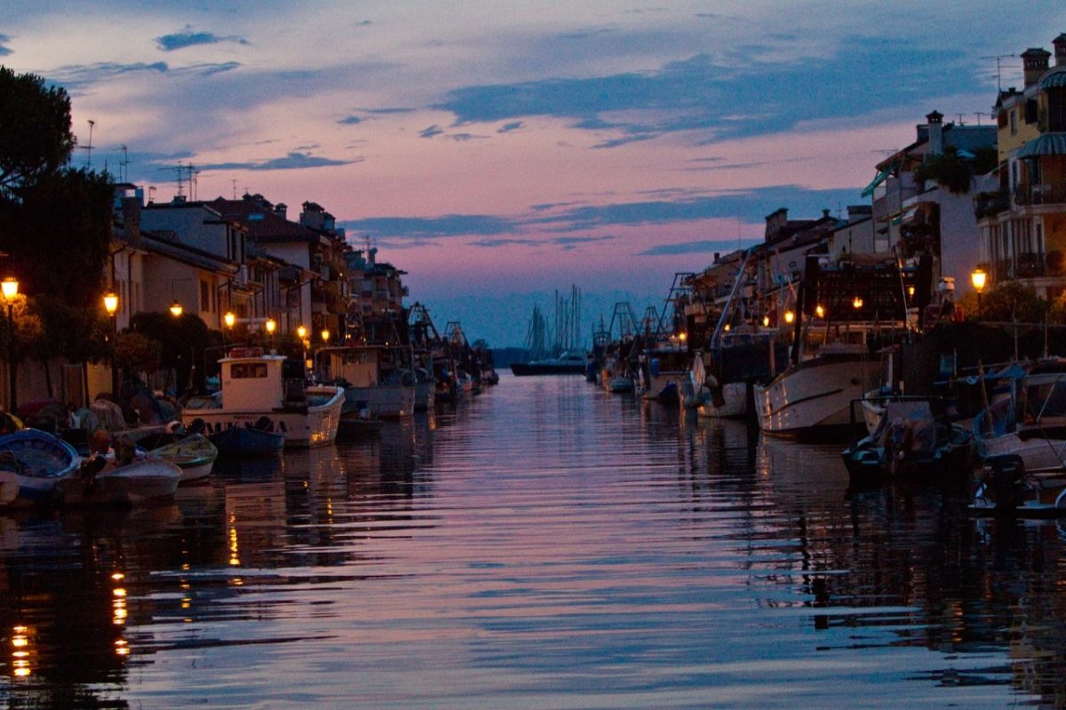 Galleria foto 'Friuli Venezia Giulia si prepara ad una estate 2020 a misura di distanziamento sociale' - foto 9