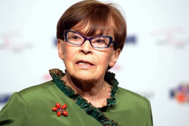 A Franca Valeri il David Speciale 2020: battute e video di una signorina di ironia e classe