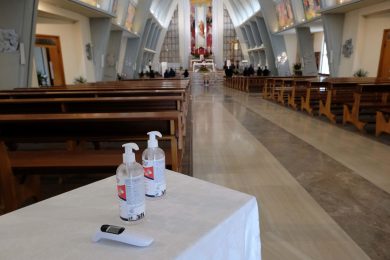 Messa e celebrazioni religiose: ecco il protocollo per la riapertura delle Chiese dal 18 maggio