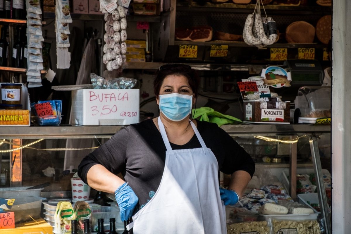 Fase 2: riaprono i mercati alimentari – Foto