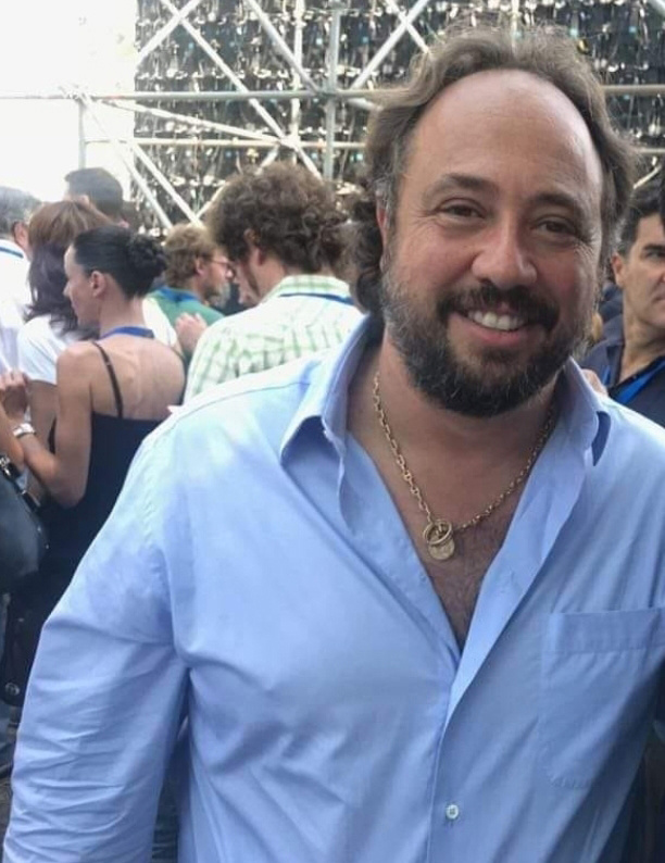 Parola del patron del Papeete: «siamo all’ultima spiaggia»