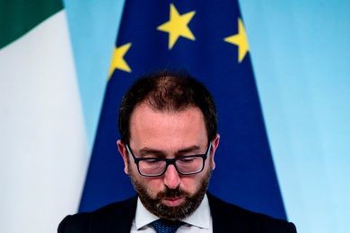 I dubbi e le vergogne sulla querelle Bonafede-Di Matteo