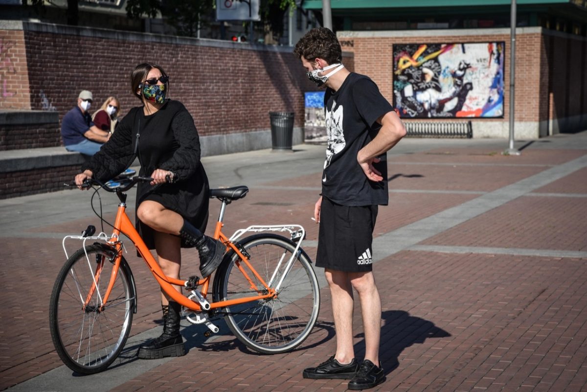 Galleria foto 'Fase2: a Milano si ripopolano i Navigli -FOTO-' - foto 7