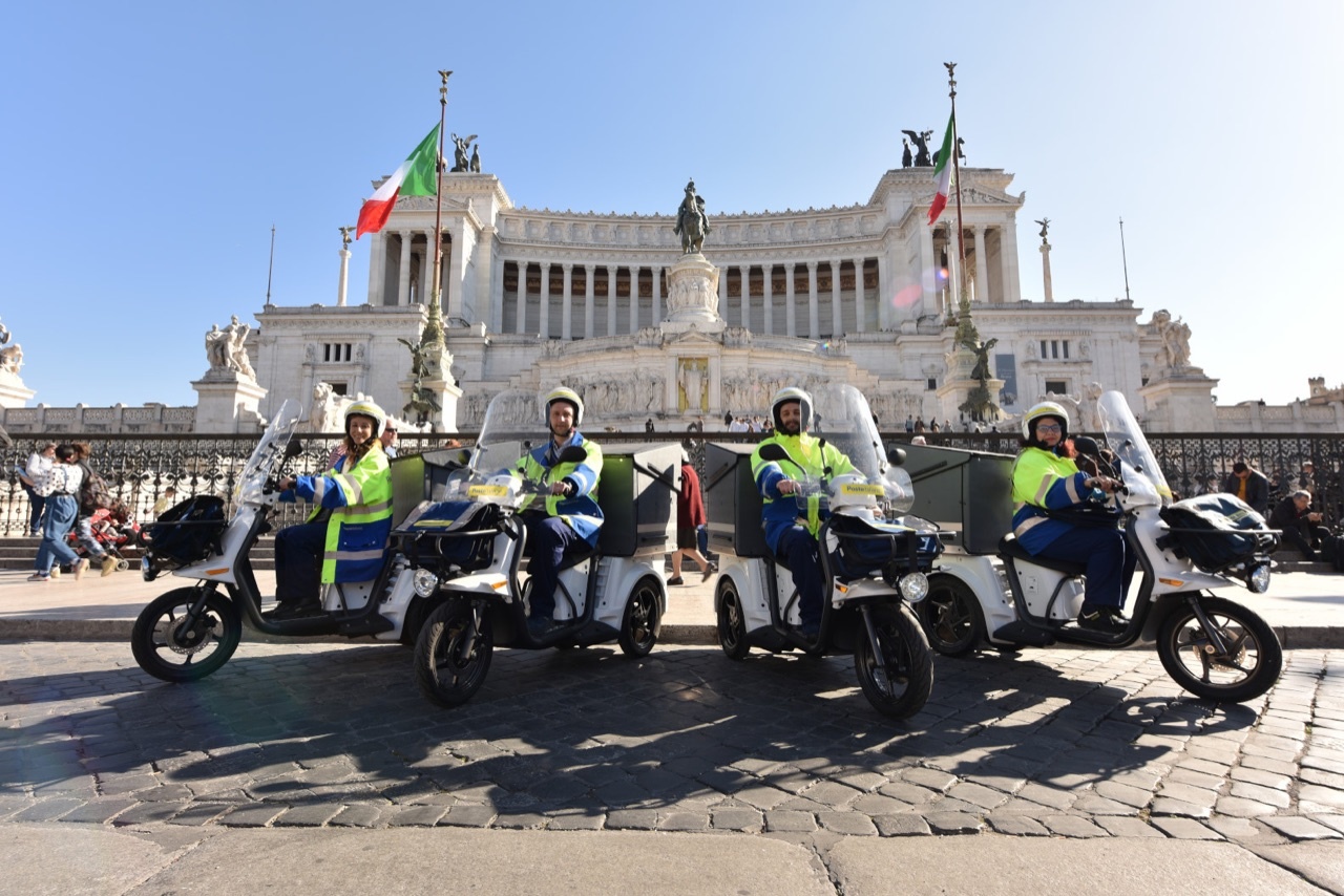 Buon Compleanno Poste Italiane!