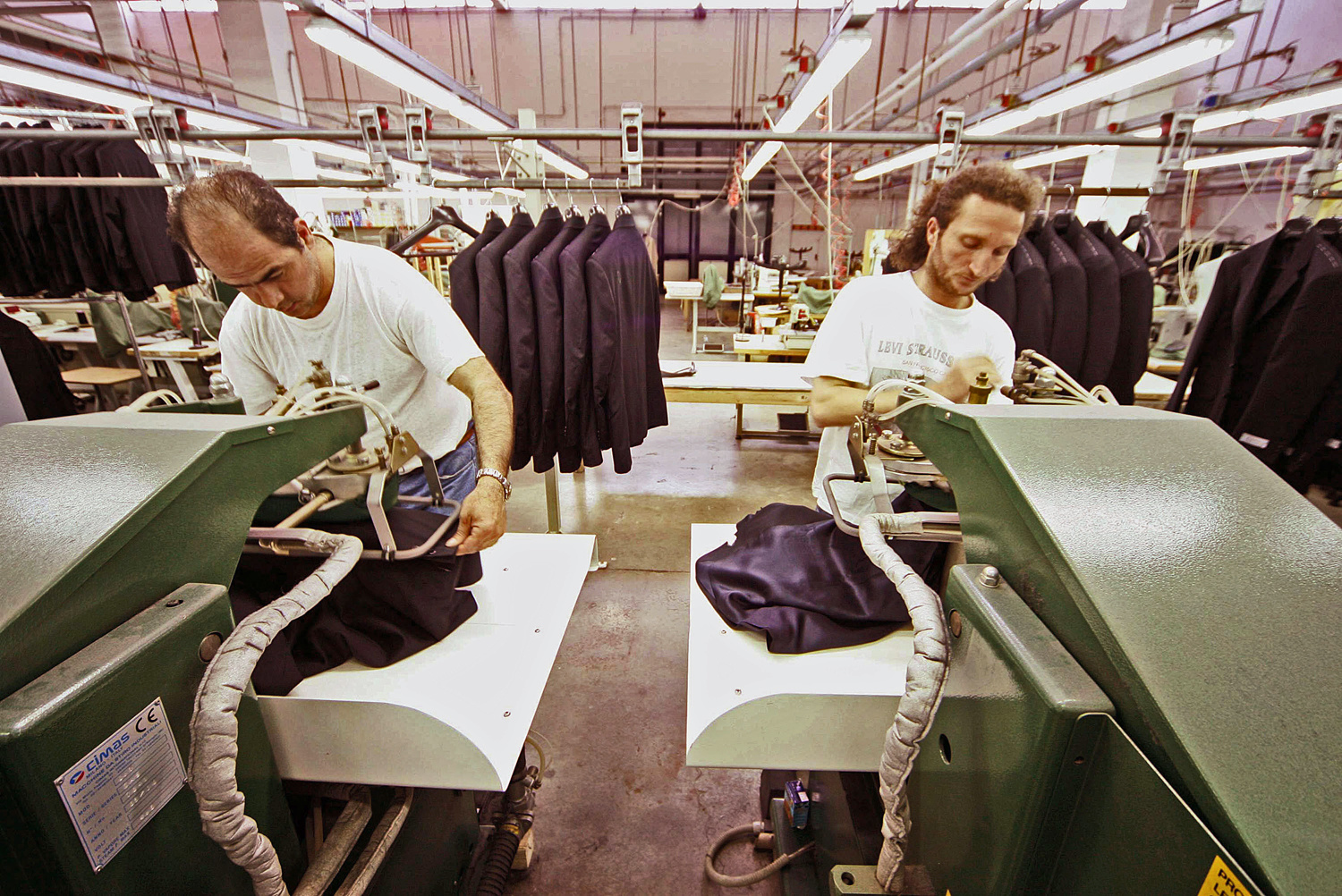 Le aziende delocalizzate torneranno nel cortile mediterraneo Le aziende delocalizzate torneranno nel cortile mediterraneo