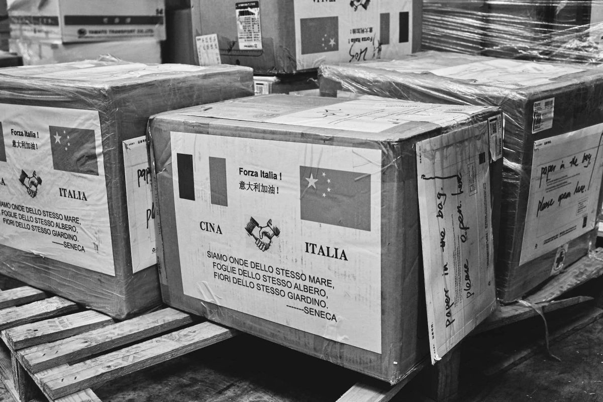 Galleria foto 'Il lungo percorso delle mascherine che arrivano in Italia senza la certificazione' - foto 2