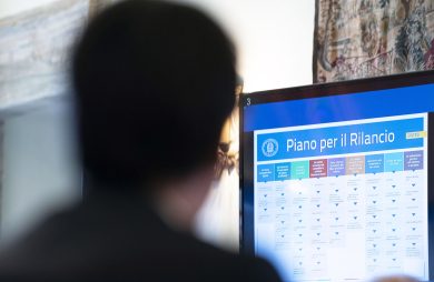 Conte e il taglio dell’Iva: annuncio senza coperture