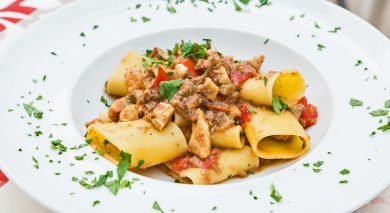 Cuciniamo insieme: Paccheri con ragù di astice