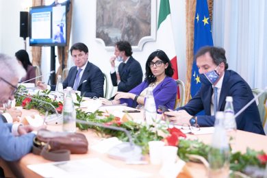 A Villa Pamphili un noioso reality, lontano dalla realtà