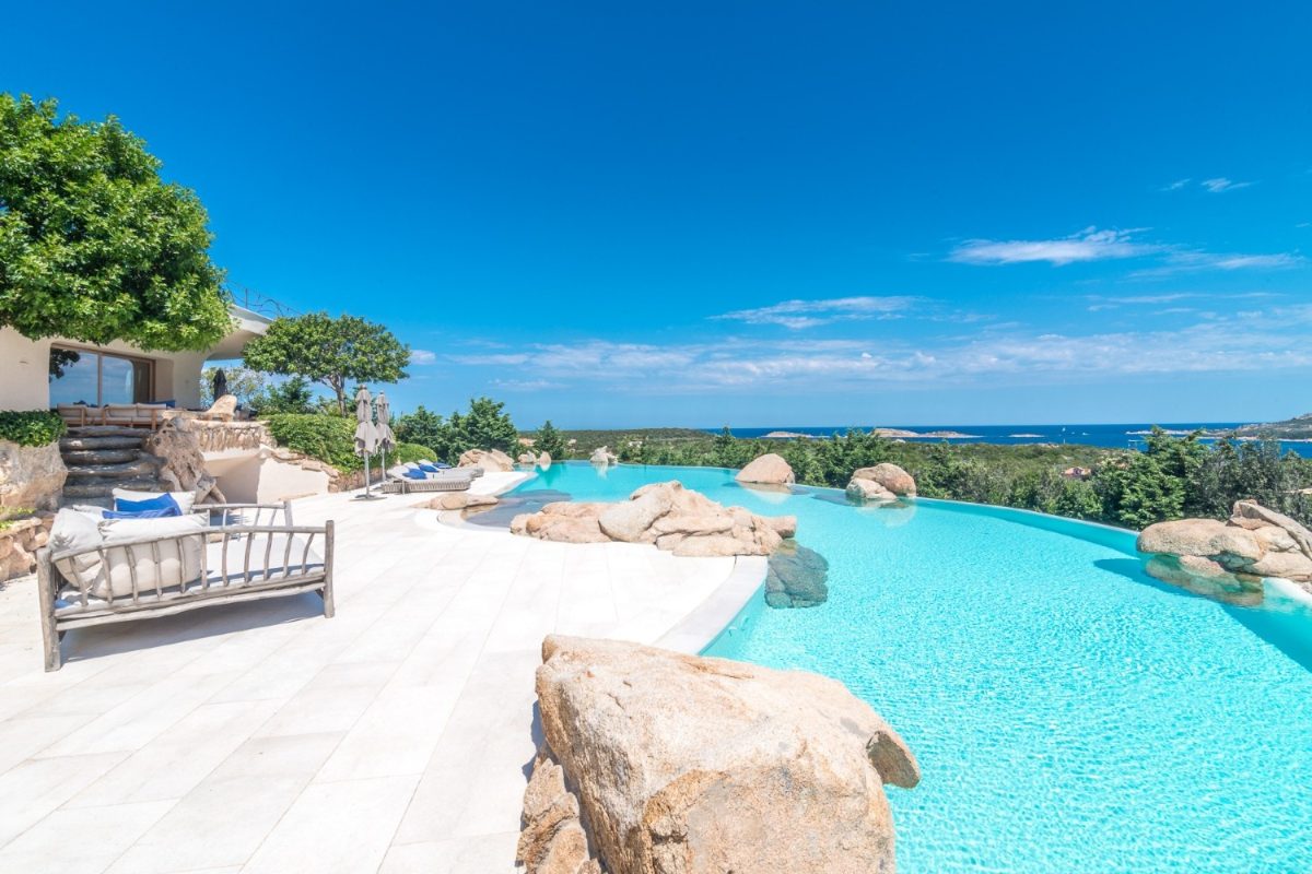 Galleria foto 'Ville, torri, castelli e case da sogno da affittare quest’estate' - foto 2