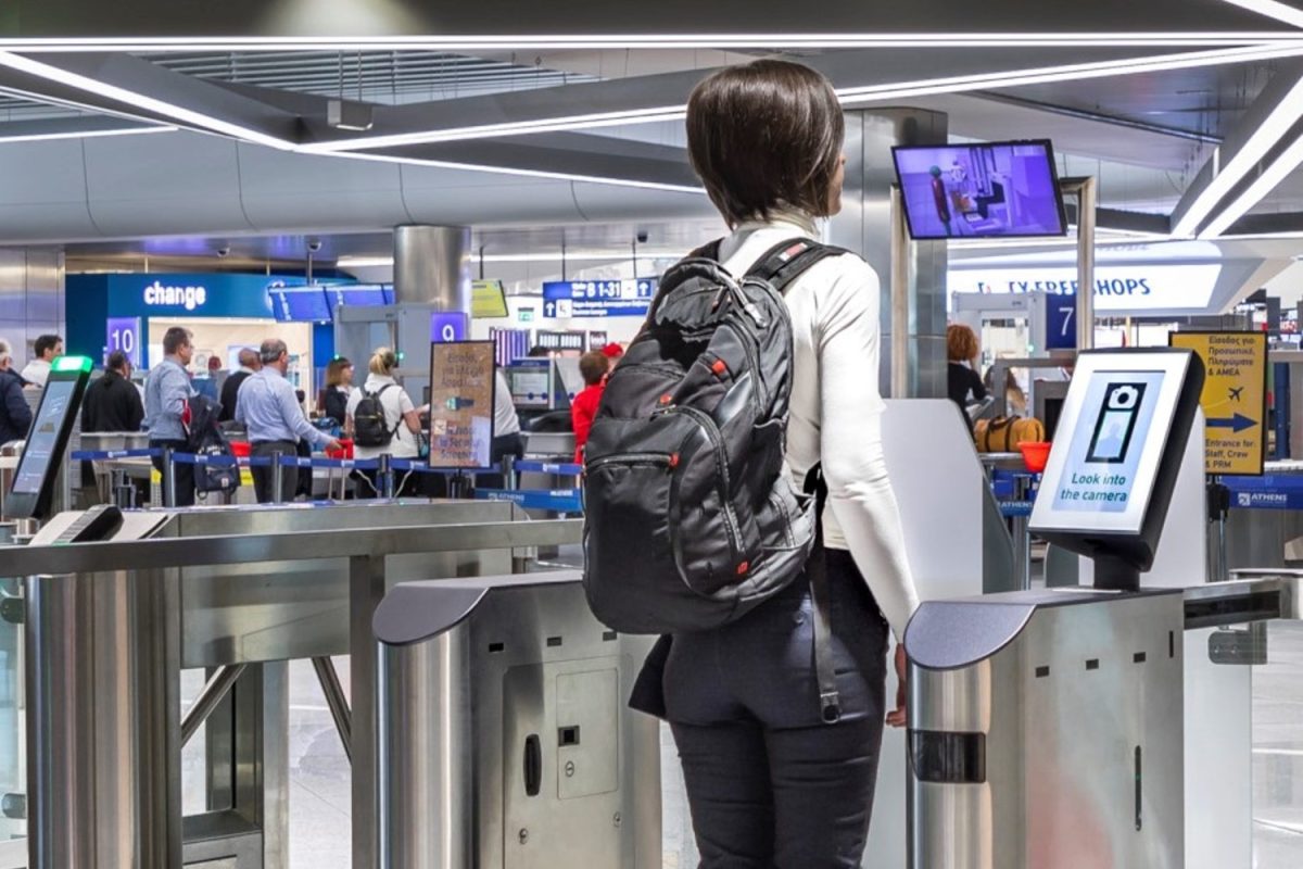 Galleria foto 'Aerei, le nuove regole. Dovremo chiedere il permesso per andare in bagno' - foto 7