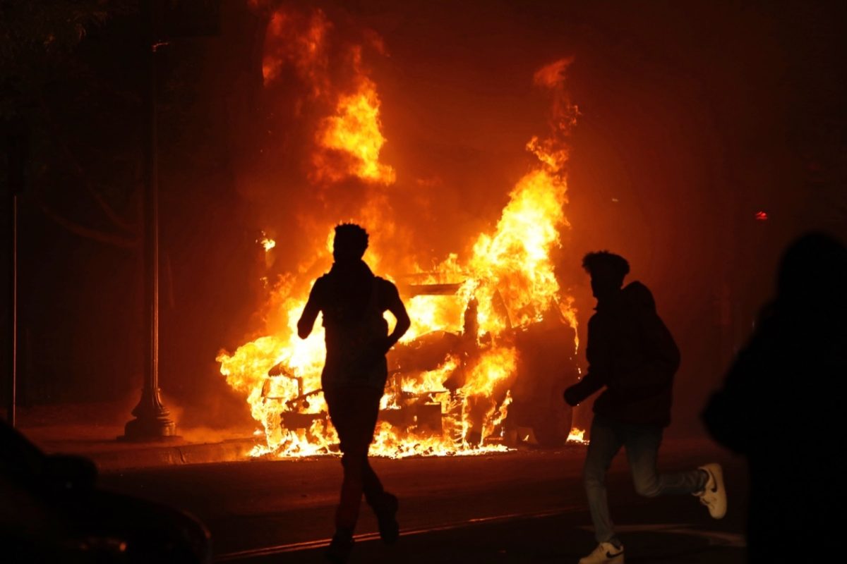 Galleria foto 'Scontri negli Usa: le 10 foto più drammatiche' - foto 8