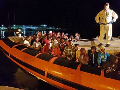 Migranti. Il governo e la linea dell’accoglienza senza saperli gestire