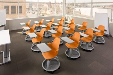 La scuola a rotella dell’Azzolina