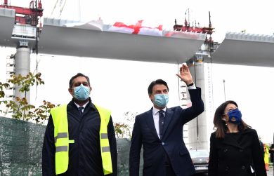 Conte ha finito le carte da giocare. Pure con autostrade