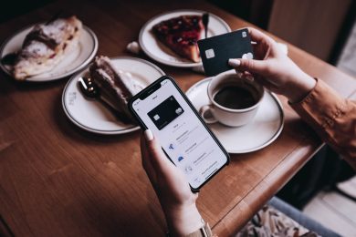 Revolut ora regala rimborsi e sconti su oltre 100 brand