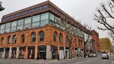 Santa Sede: un palazzo, molti veleni