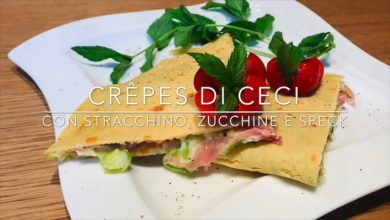 Cuciniamo insieme: crepes di farina di ceci con stracchino, speck e zucchine