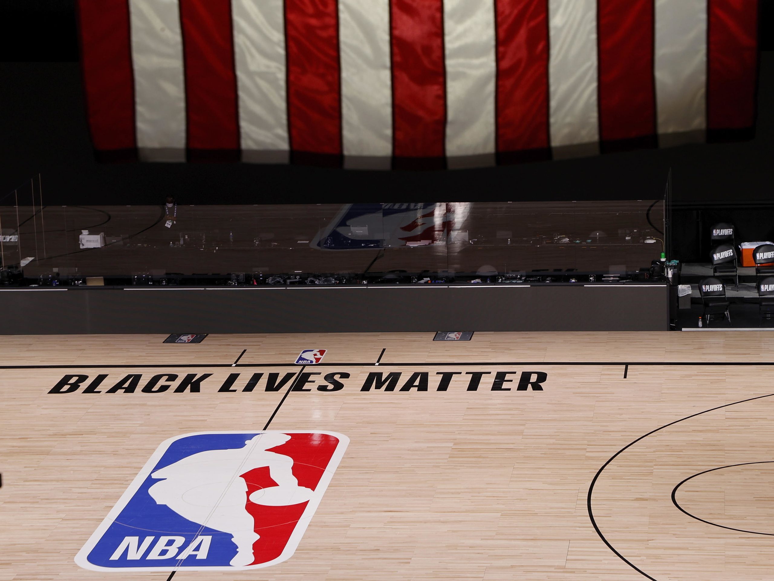 La Nba schiera la lotta al razzismo per bannare Trump