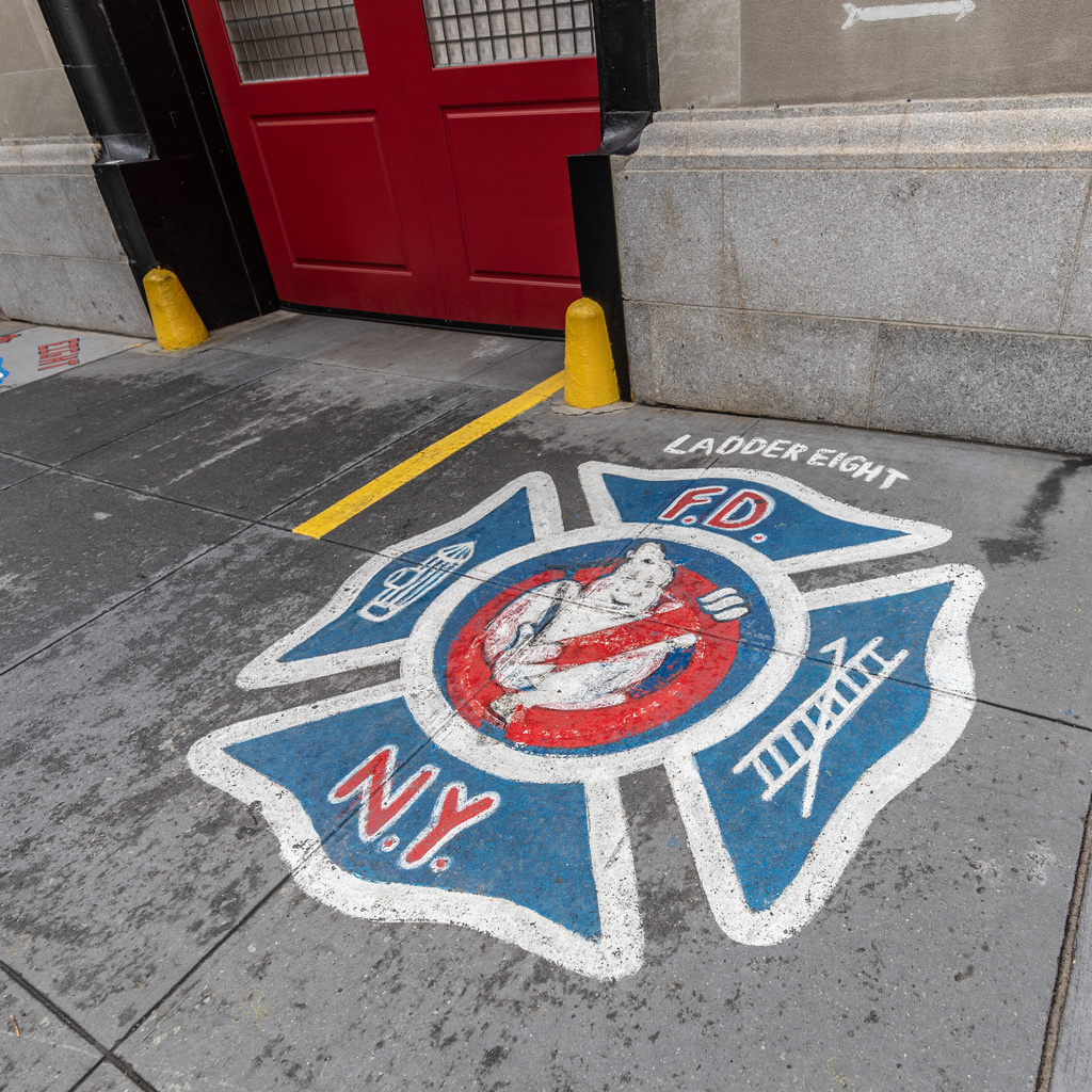 Alla scoperta dei luoghi più strani al mondo Alla scoperta dei luoghi più strani al mondo