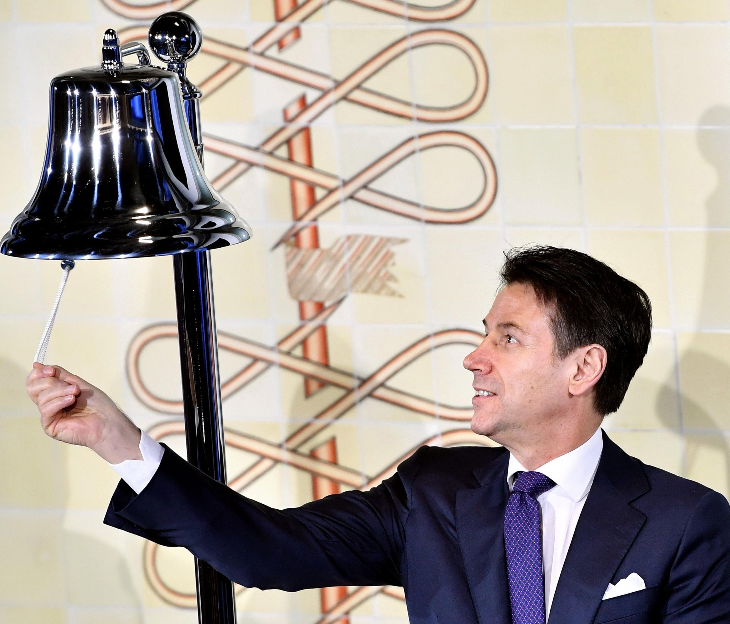 Finanza e politica sempre più connesse. L’Italia non sa come tenerle assieme