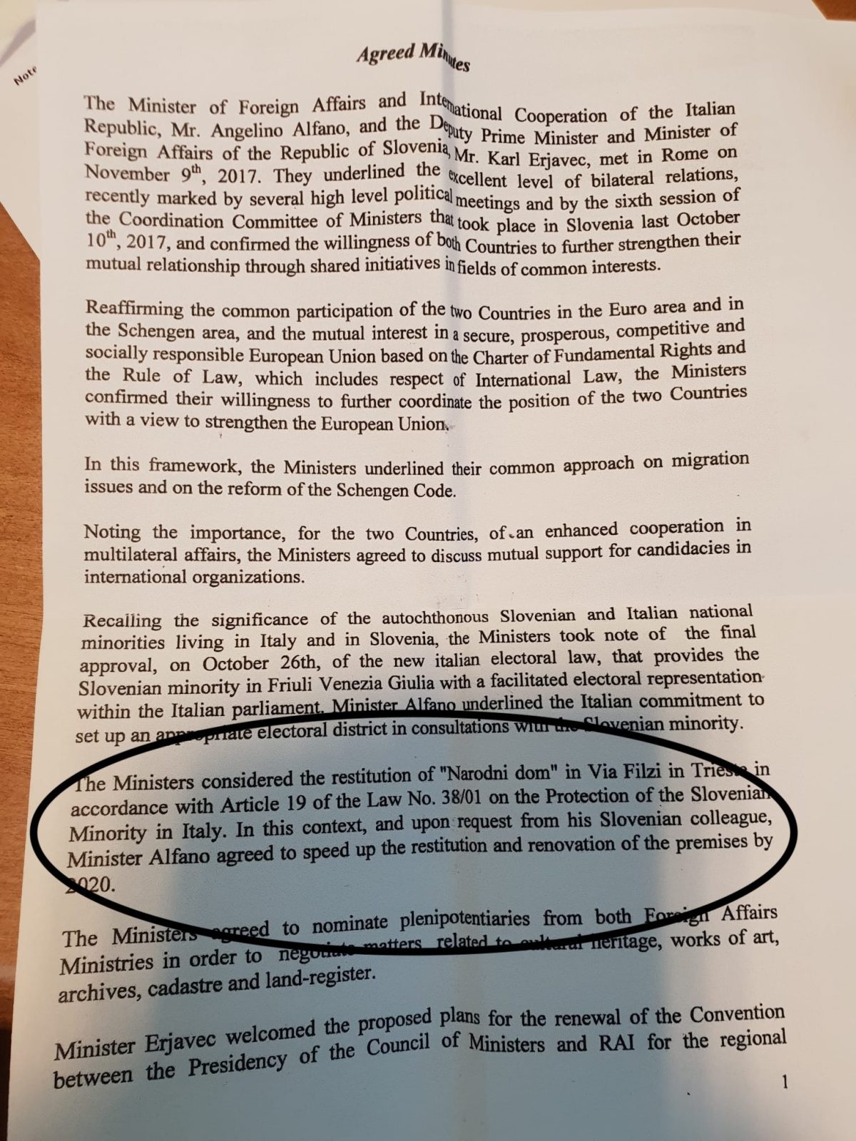 Galleria foto 'Quelle ombre dietro la giornata storica sulle foibe' - foto 3